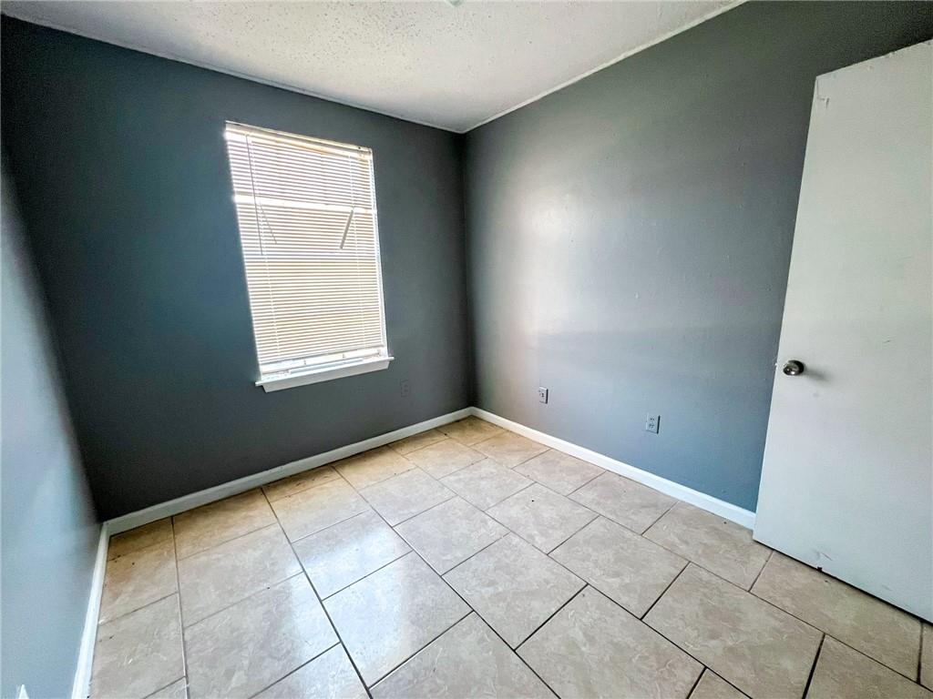 912 Ruth Drive Avondale, LA 70094 - Photo 9 of 17