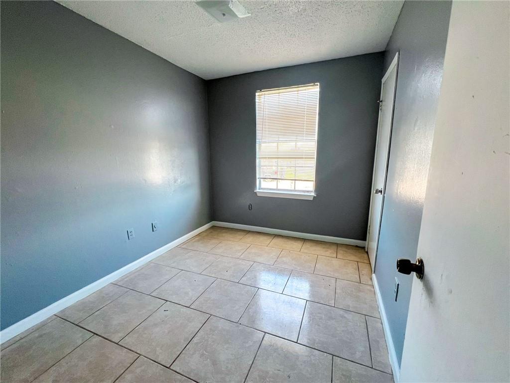 912 Ruth Drive Avondale, LA 70094 - Photo 10 of 17