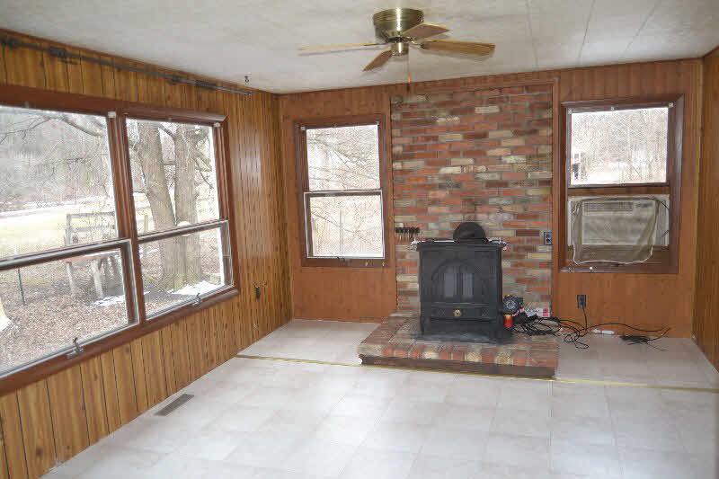 860 West Cottage Grove Road Linwood, MI 48634 - Photo 2 of 18 Gallery Image 2