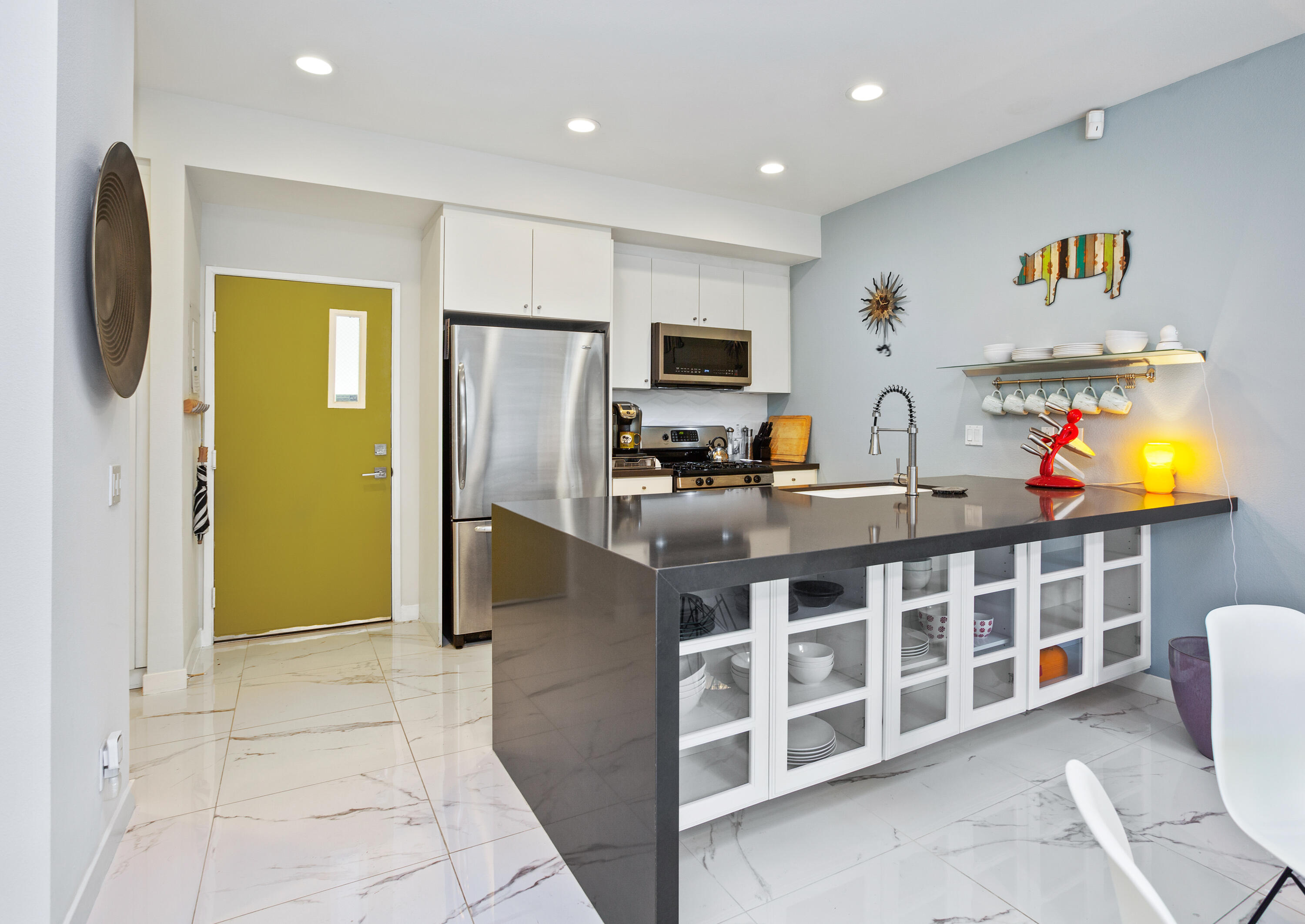 685 East Arenas Road Palm Springs, CA 92262 - Photo 14 of 33 12