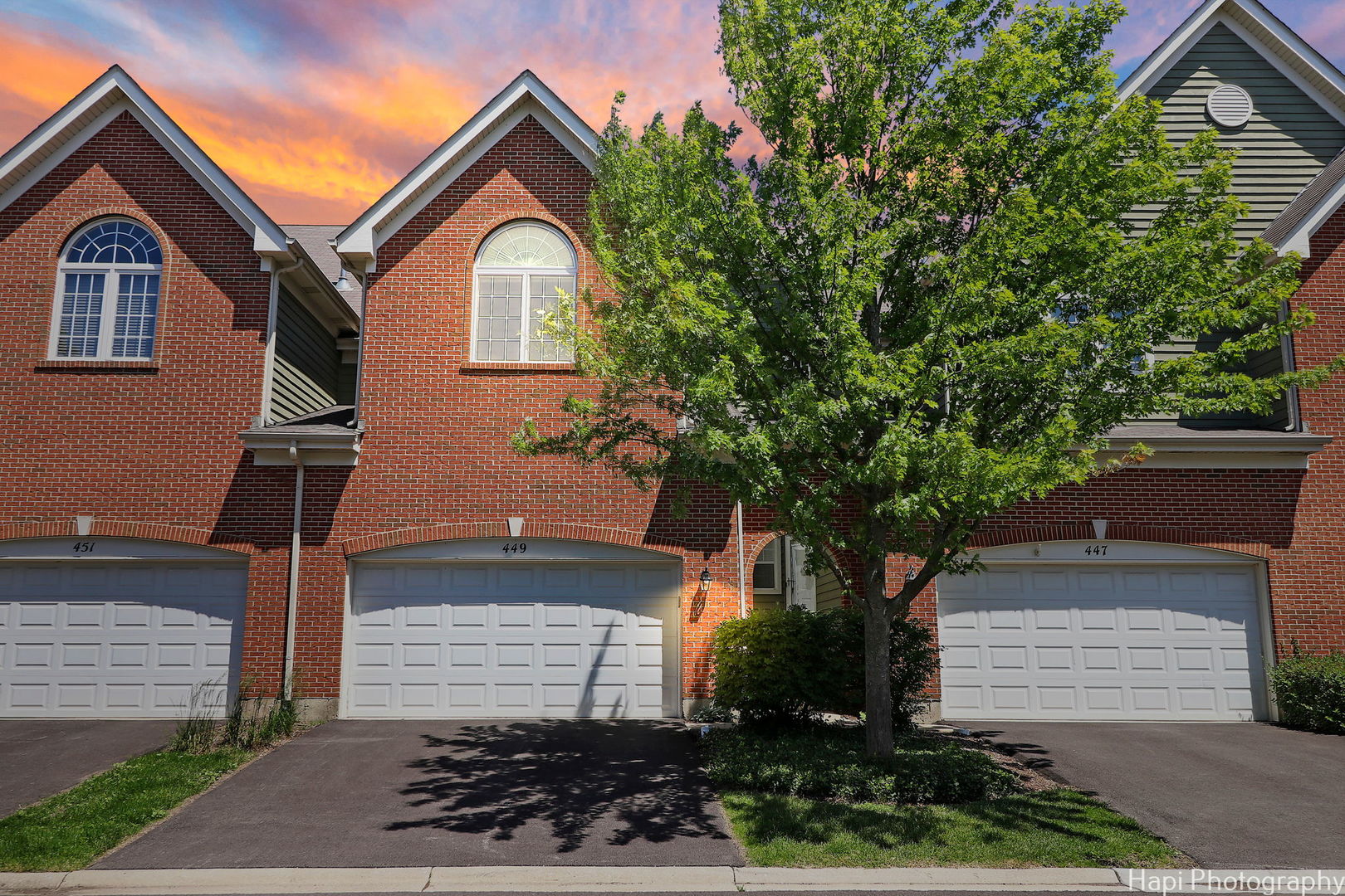 449 West Fairview Circle Palatine, IL 60067 - Photo 1 of 5