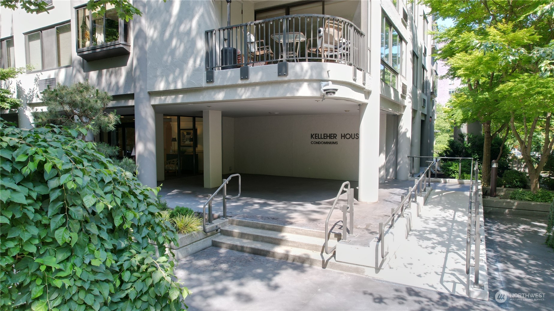 1120 Spring Street, Unit 401 Seattle, WA 98104 - Photo 4 of 34 a view of outdoor space yard and patio