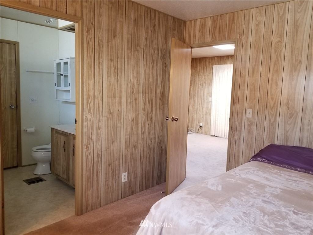 1121 244th Street Southwest, Unit 19 Bothell, WA 98021 - Photo 13 of 23