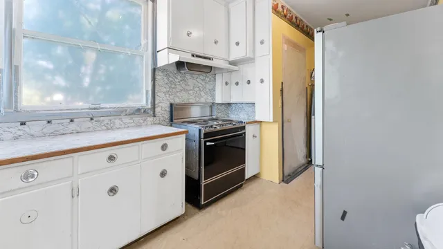 $145,000 | 205 Commercial Avenue North, Sandstone, MN 55072