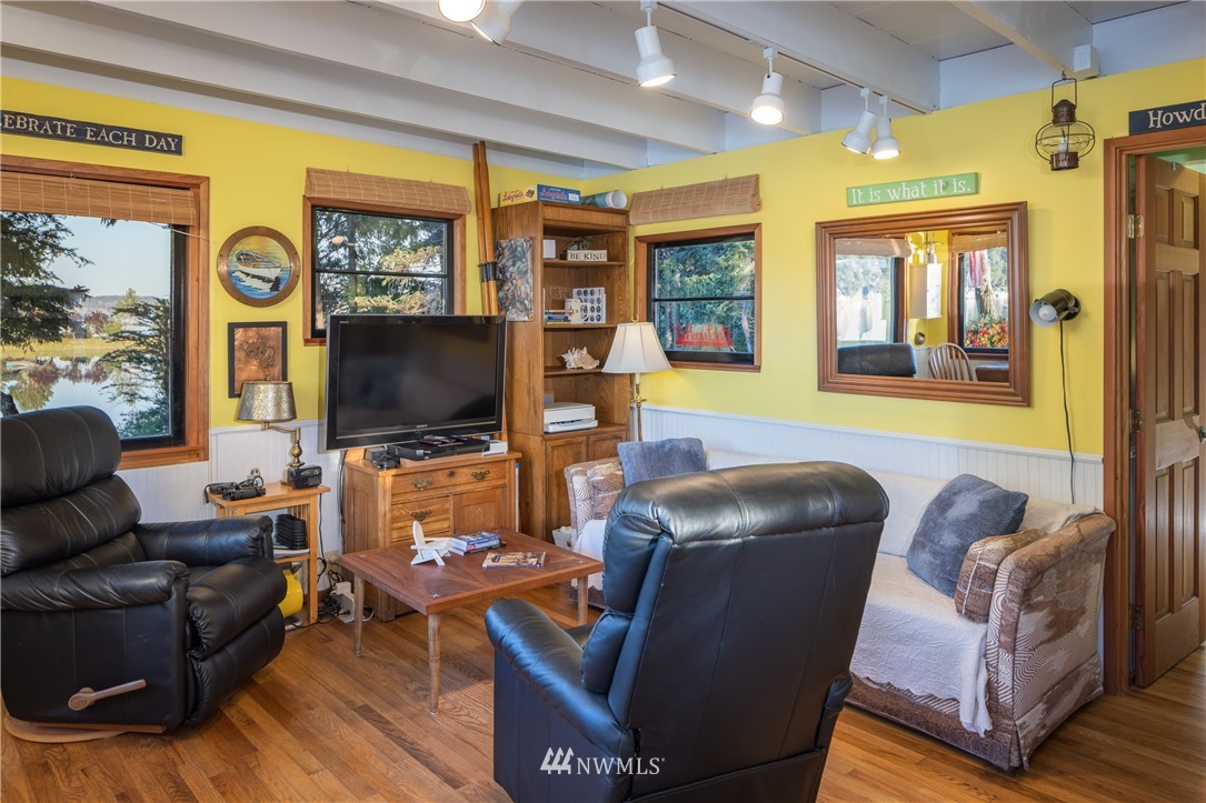 663 Port Stanley Road Lopez Island, WA 98261 - Photo 3 of 26