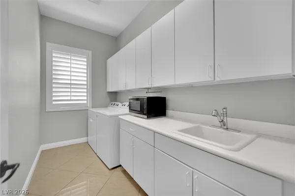 $985,000 | 2736 Liberation Drive, Henderson, NV 89044