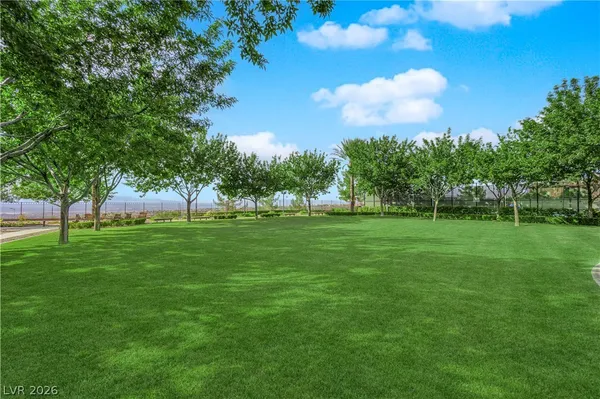 $985,000 | 2736 Liberation Drive, Henderson, NV 89044