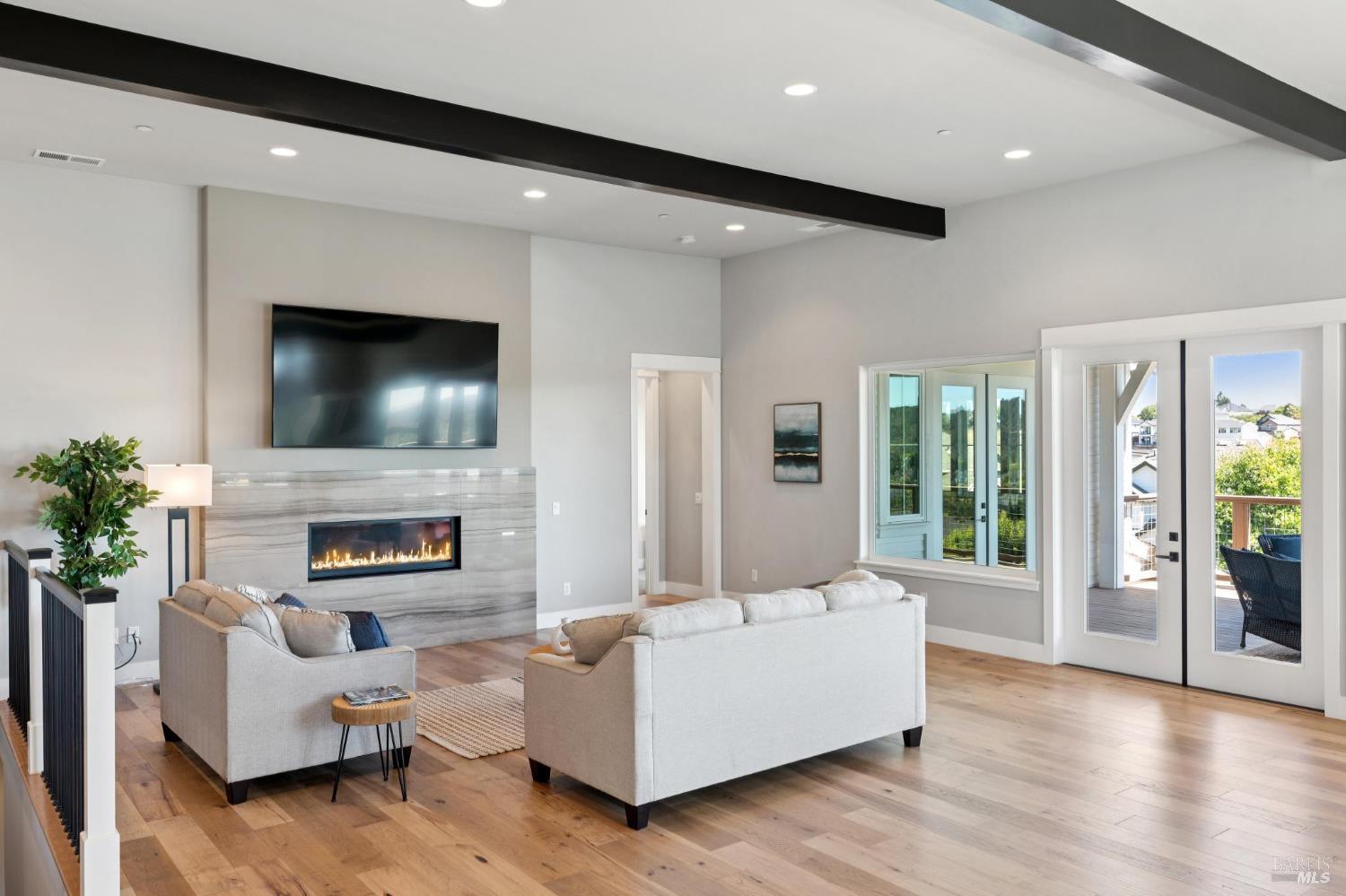 5980 Vista Ridge Santa Rosa, CA 95409 - Photo 15 of 63 a living room with furniture and a flat screen tv