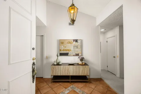 $2,250,000 | 1324 El Vago Street, La Canada Flintridge, CA 91011