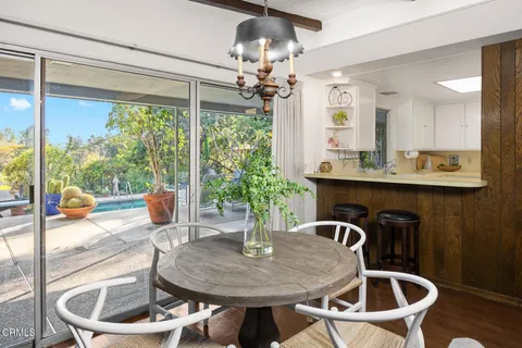 $2,250,000 | 1324 El Vago Street, La Canada Flintridge, CA 91011