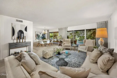 $2,250,000 | 1324 El Vago Street, La Canada Flintridge, CA 91011