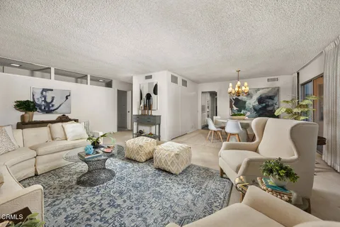 $2,250,000 | 1324 El Vago Street, La Canada Flintridge, CA 91011