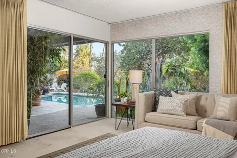 $2,250,000 | 1324 El Vago Street, La Canada Flintridge, CA 91011