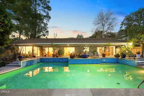 $2,250,000 | 1324 El Vago Street, La Canada Flintridge, CA 91011