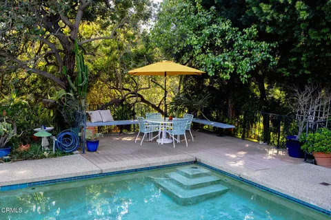 $2,250,000 | 1324 El Vago Street, La Canada Flintridge, CA 91011