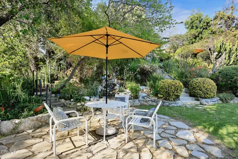 $2,250,000 | 1324 El Vago Street, La Canada Flintridge, CA 91011