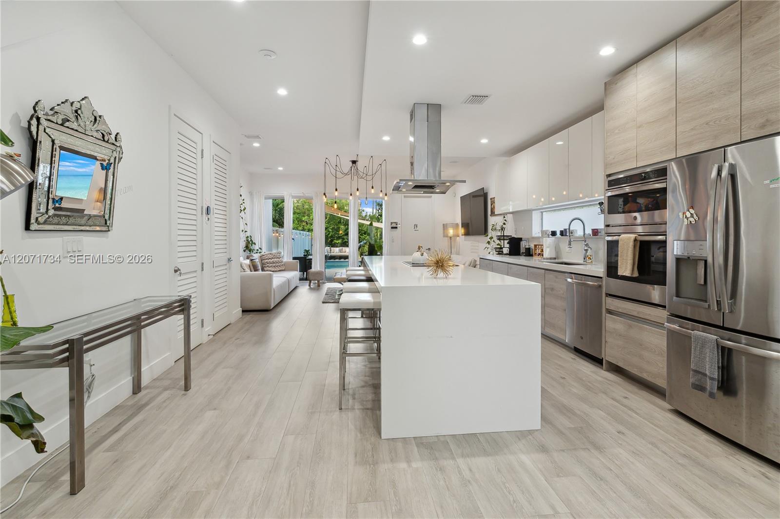 3575 Southwest 23rd Street, Unit 3575 Miami, FL 33145 - Photo 3 of 39 Gallery Image 3