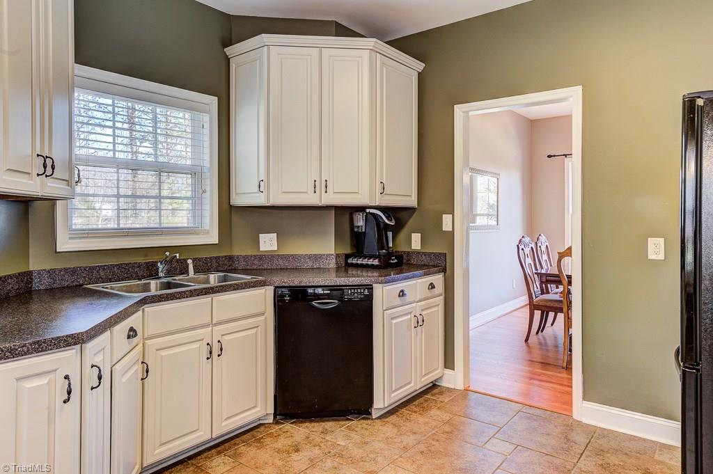 7805 Perthshire Drive Oak Ridge, NC 27310 - Photo 17 of 30