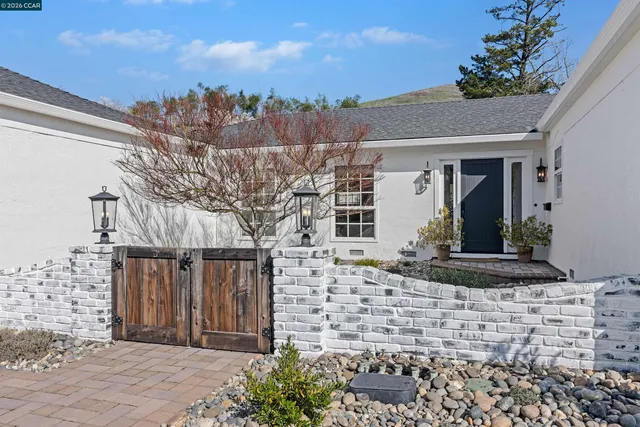 $1,795,000 | 1197 Larch Avenue, Moraga, CA 94556