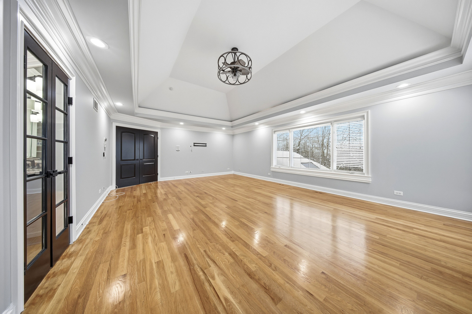 761 Reserve Court South Elgin, IL 60177 - Photo 35 of 89 a view of an empty room with a window