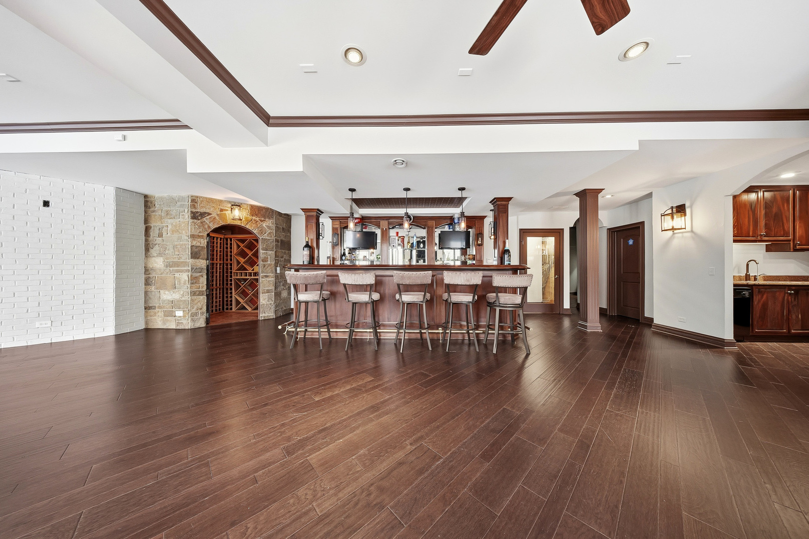 761 Reserve Court South Elgin, IL 60177 - Photo 65 of 89