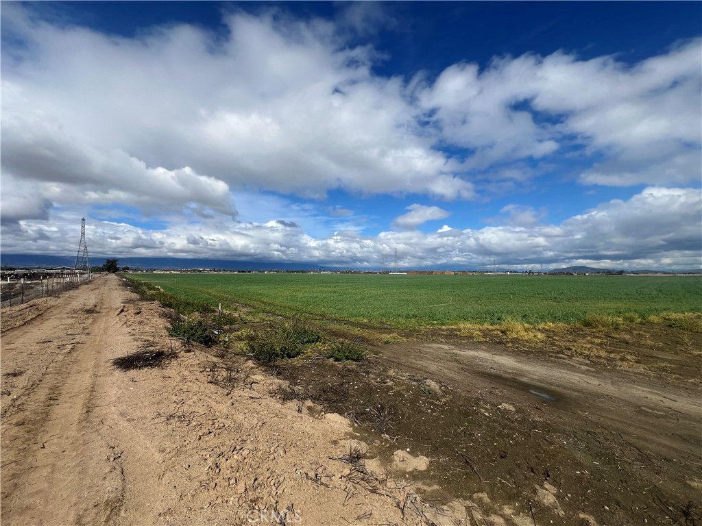 0 Vineyard Ontario, CA 91761 - Photo 4 of 14