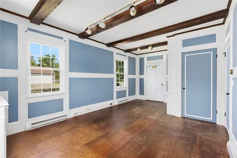 $895,000 | 0 Glen Meade Drive, Portsmouth, RI 02871
