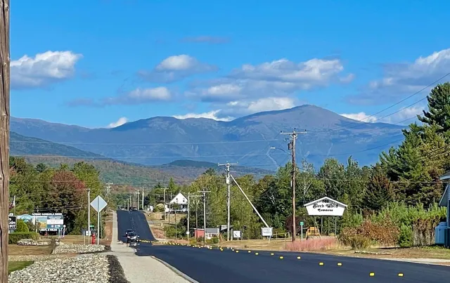 $639,000 | 70 Sugarloaf Drive, Carroll, NH 03595