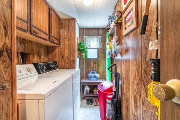 $389,900 | 18101 Minni Acres Road, Clitherall, MN 56524