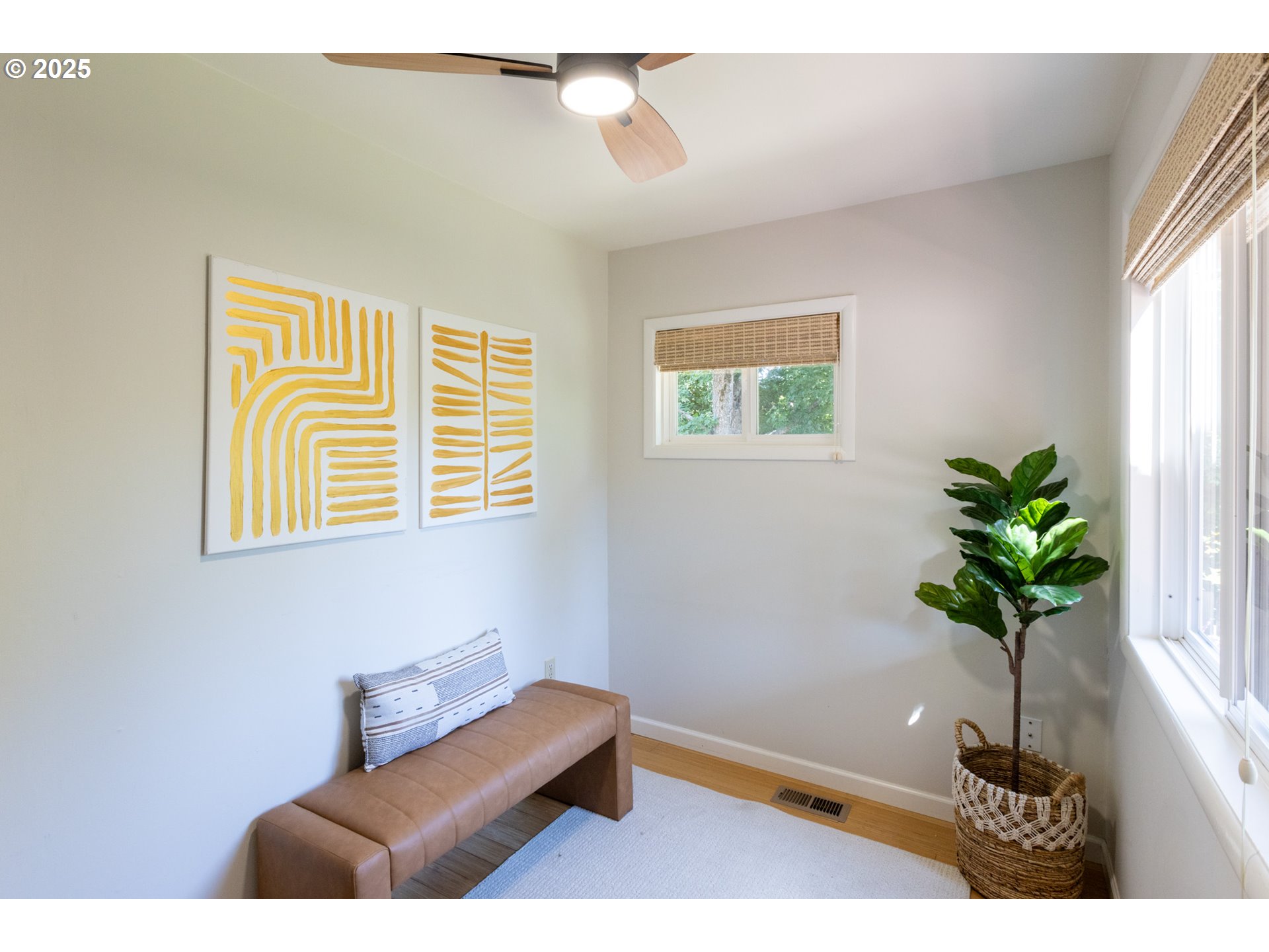 1379 Tucker Road Hood River, OR 97031 - Photo 35 of 48