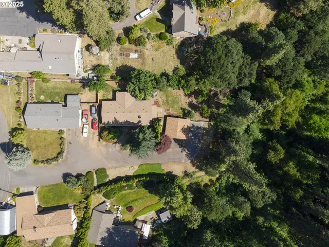 $650,000 | 1379 Tucker Road, Hood River, OR 97031