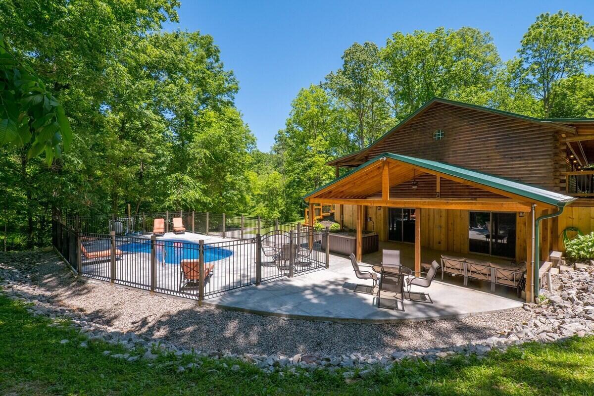 21801 Sterling Road Logan, OH 43138 - Photo 2 of 50 2