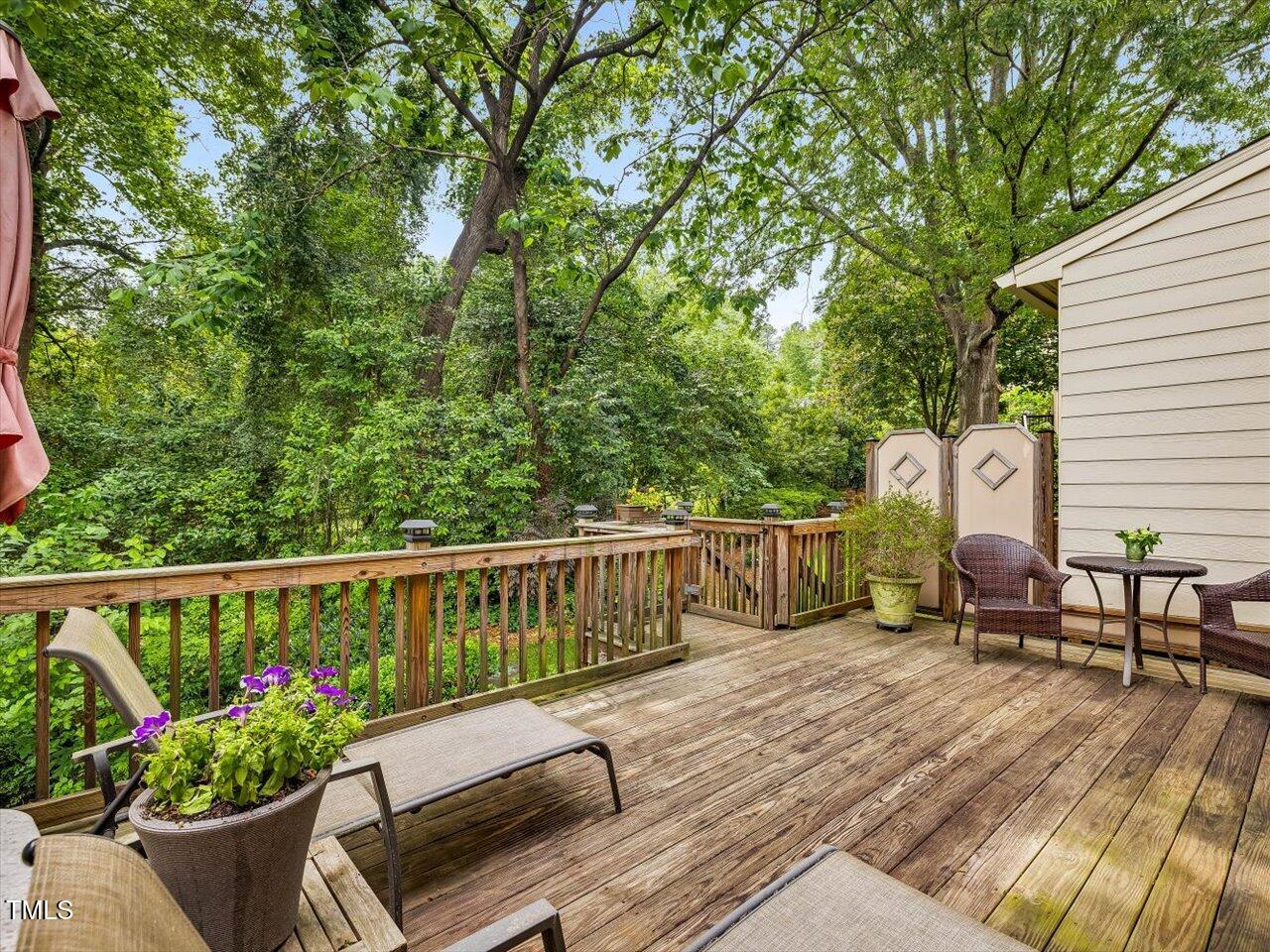 3347 Ridgecrest Court Raleigh, NC 27607 - Photo 33 of 65 32-Deck