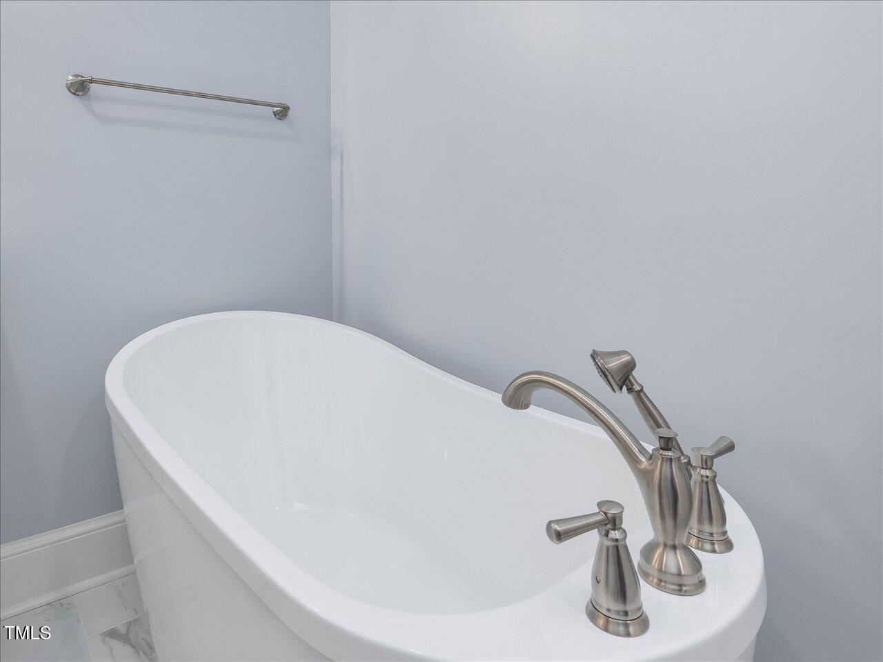 3347 Ridgecrest Court Raleigh, NC 27607 - Photo 44 of 65 a bathroom with a sink