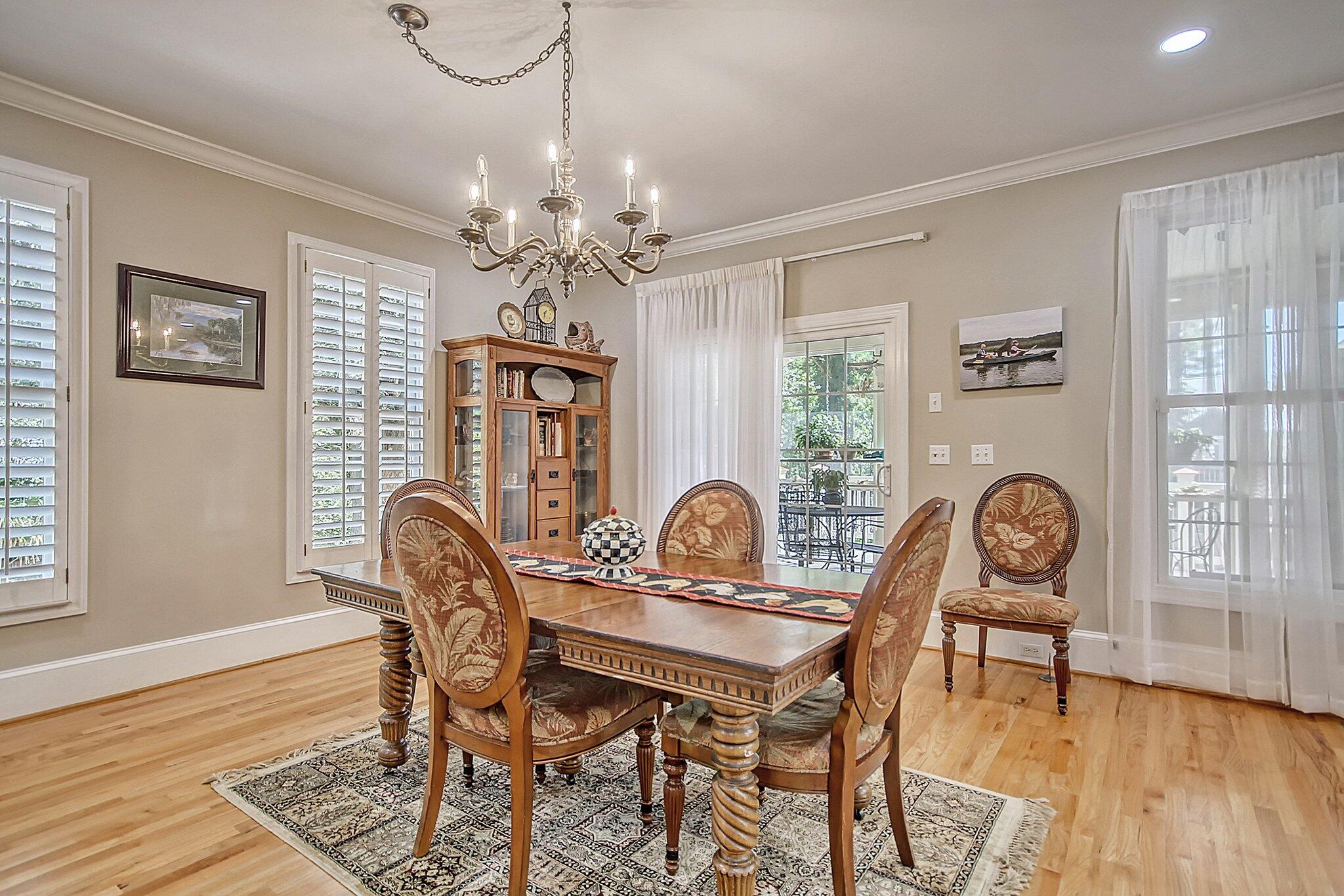 437 Commonwealth Road Mount Pleasant, SC 29466 - Photo 14 of 63 26-web-or-mls-CREM_437 Commonwealth_026