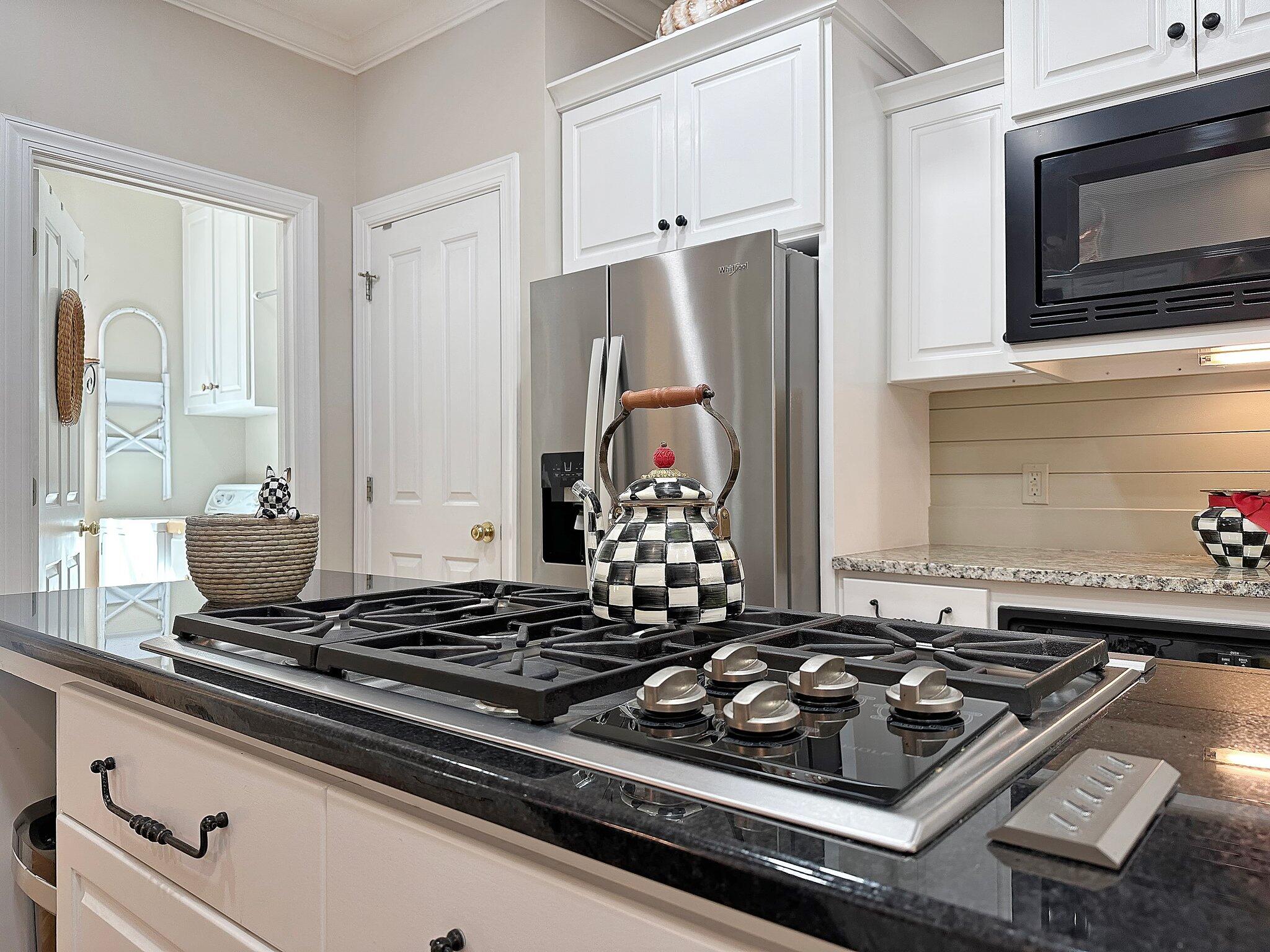 437 Commonwealth Road Mount Pleasant, SC 29466 - Photo 18 of 63 54-web-or-mls-CREM_437 Commonwealth - De