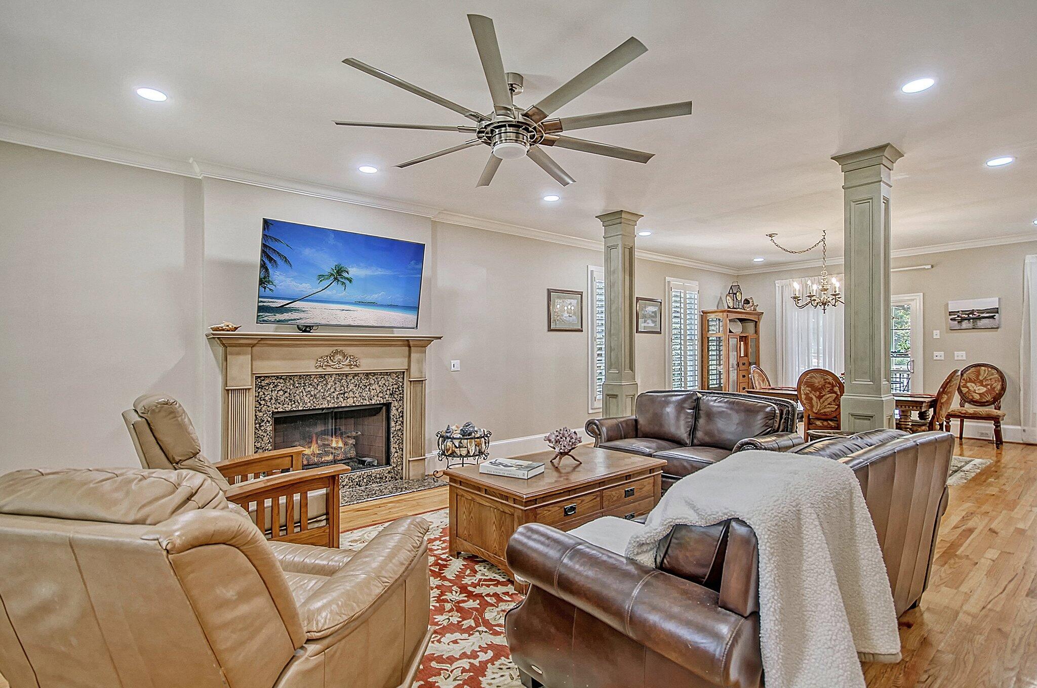 437 Commonwealth Road Mount Pleasant, SC 29466 - Photo 9 of 63 23-web-or-mls-CREM_437 Commonwealth_023