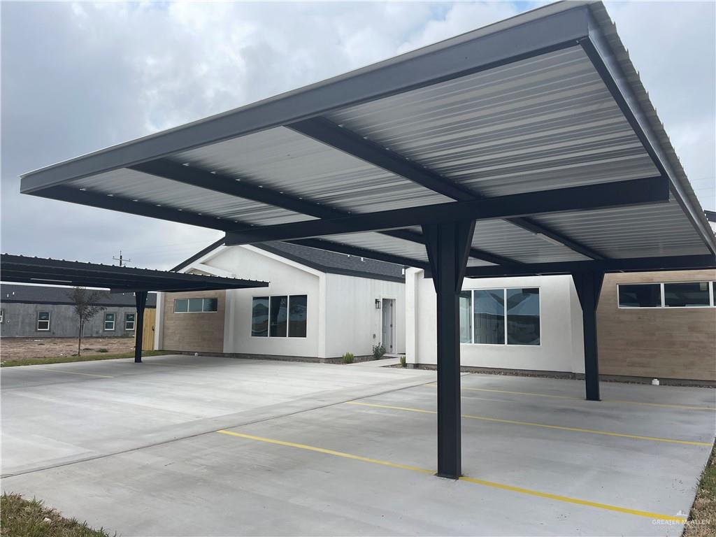 605 Sparrow Road Weslaco, TX 78596 - Photo 2 of 31 a view of a garage