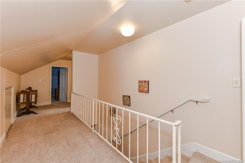 621 Westbury Road Charlotte, NC 28211 - Photo 26 of 45 a view of a hallway with workspace
