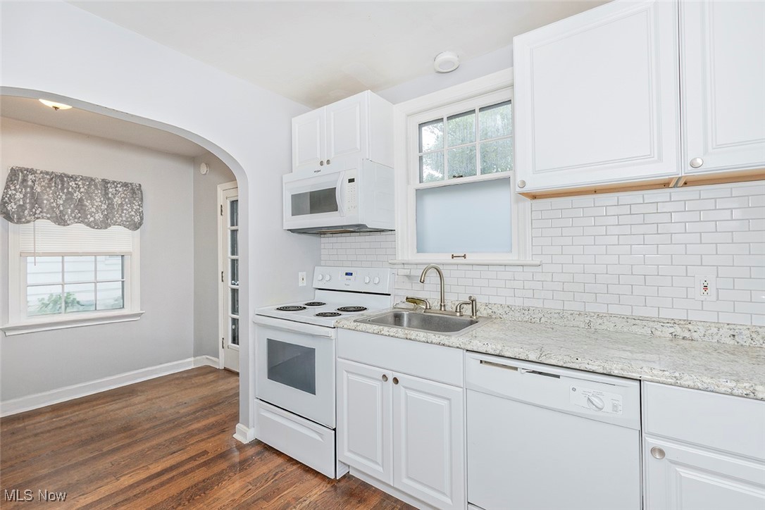 2290-2292 South Overlook Road Cleveland, OH 44106 - Photo 19 of 34 Gallery Image 19