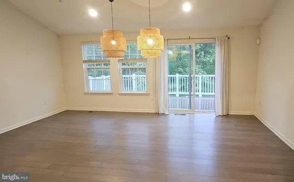 $465,000 | 7226 Maidstone Place, Unit 235, Elkridge, MD 21075