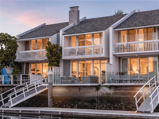 $2,150,000 | 16435 Harbour Lane, Unit 13, Huntington Beach, CA 92649