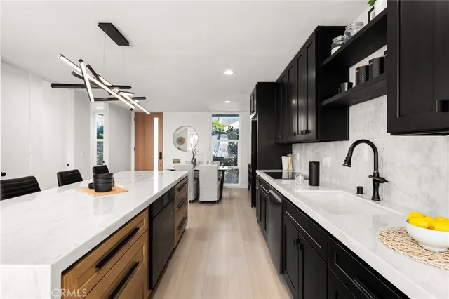 $2,150,000 | 16435 Harbour Lane, Unit 13, Huntington Beach, CA 92649