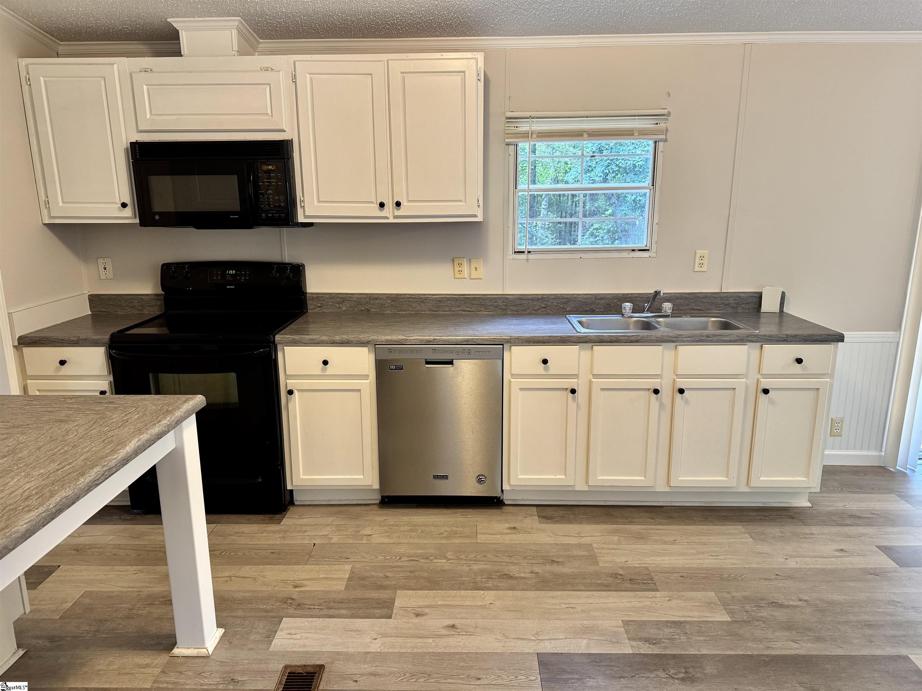 223 Stringer Road Anderson, SC 29621 - Photo 13 of 40