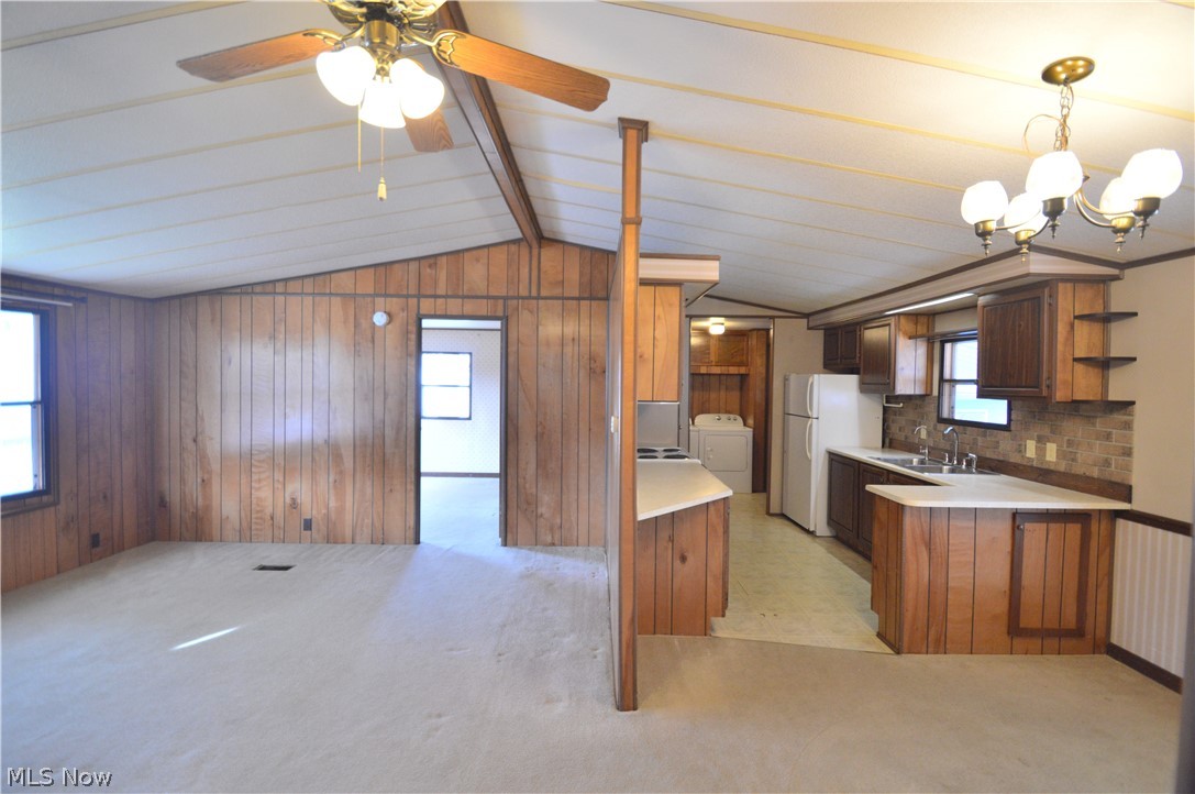 12921 Springfield Road, Unit 19N New Springfield, OH 44443 - Photo 4 of 17
