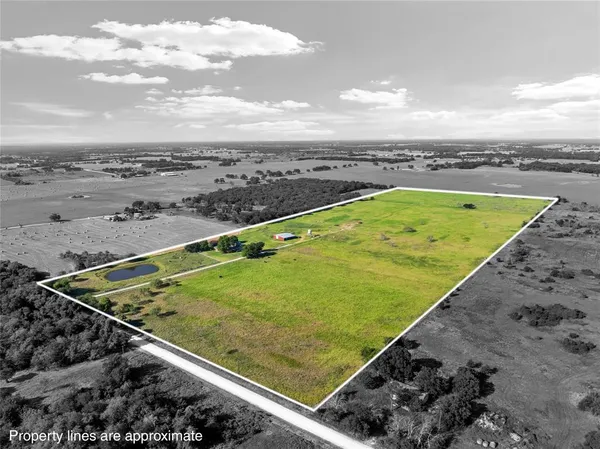 $695,000 | 729 Hcr 2224 Street East, Aquilla, TX 76622