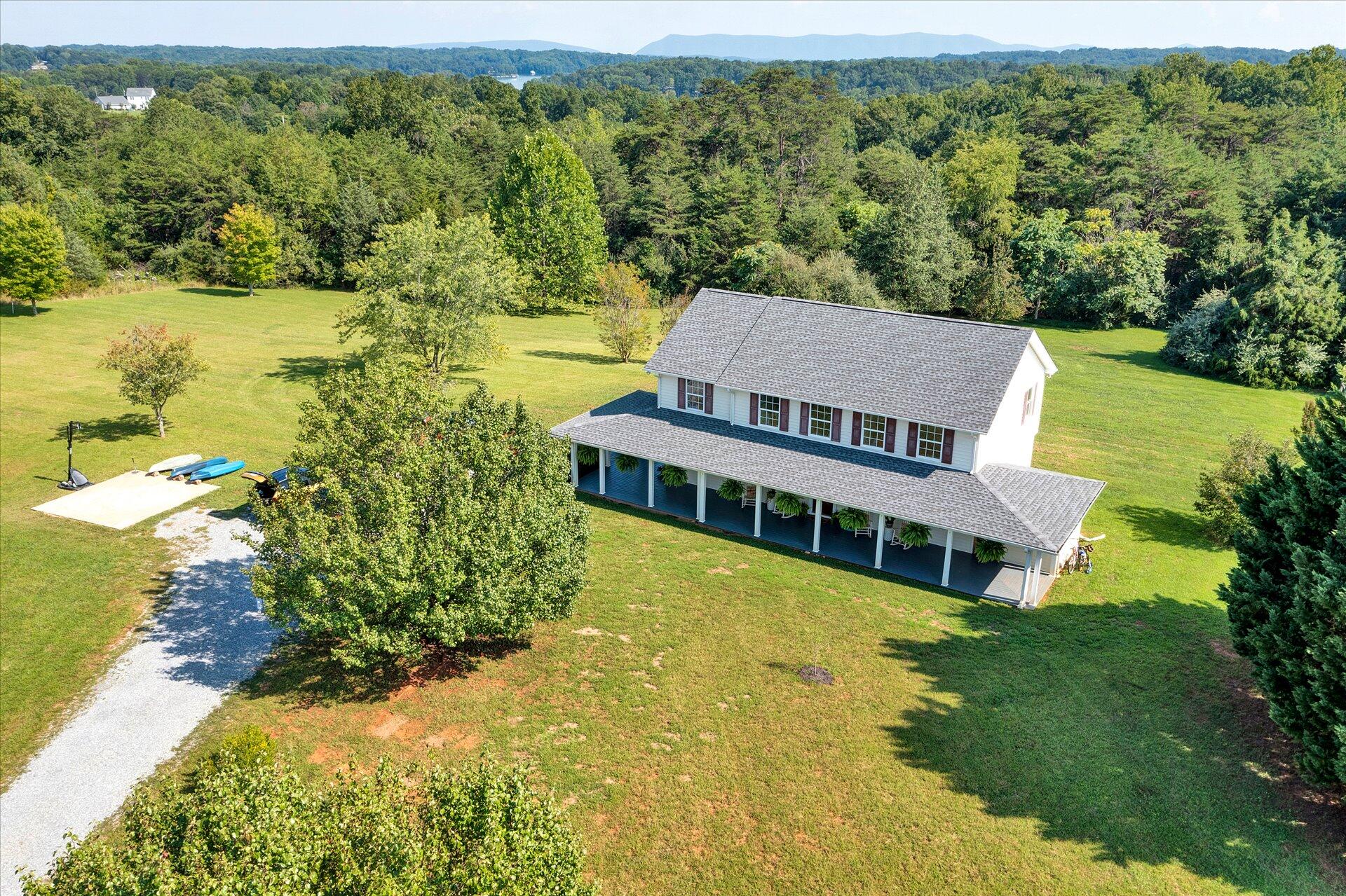 1348 Merriman Way Road Moneta, VA 24121 - Photo 40 of 47 40-DJI_0193
