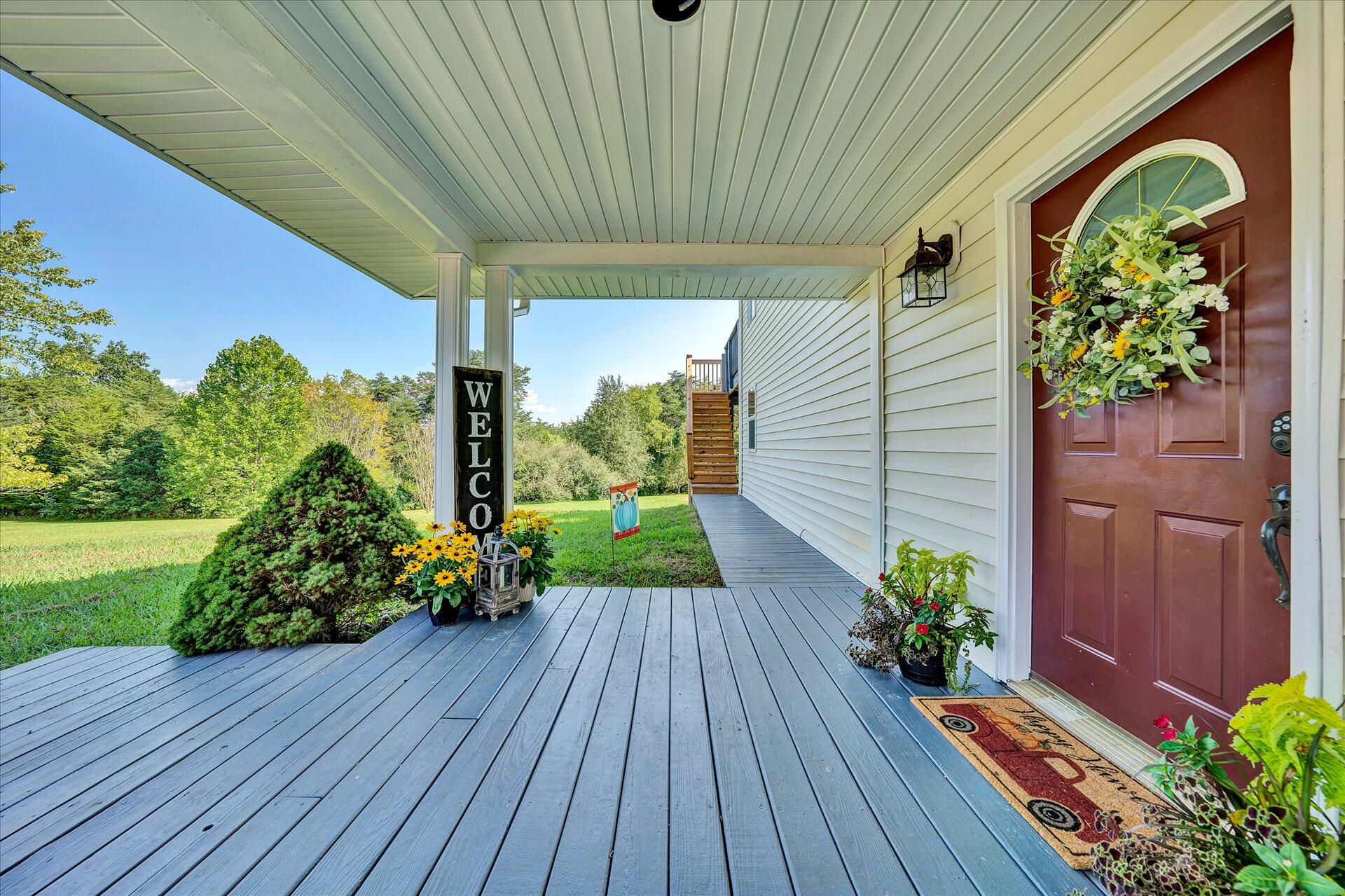 1348 Merriman Way Road Moneta, VA 24121 - Photo 5 of 47 05-DSC00166