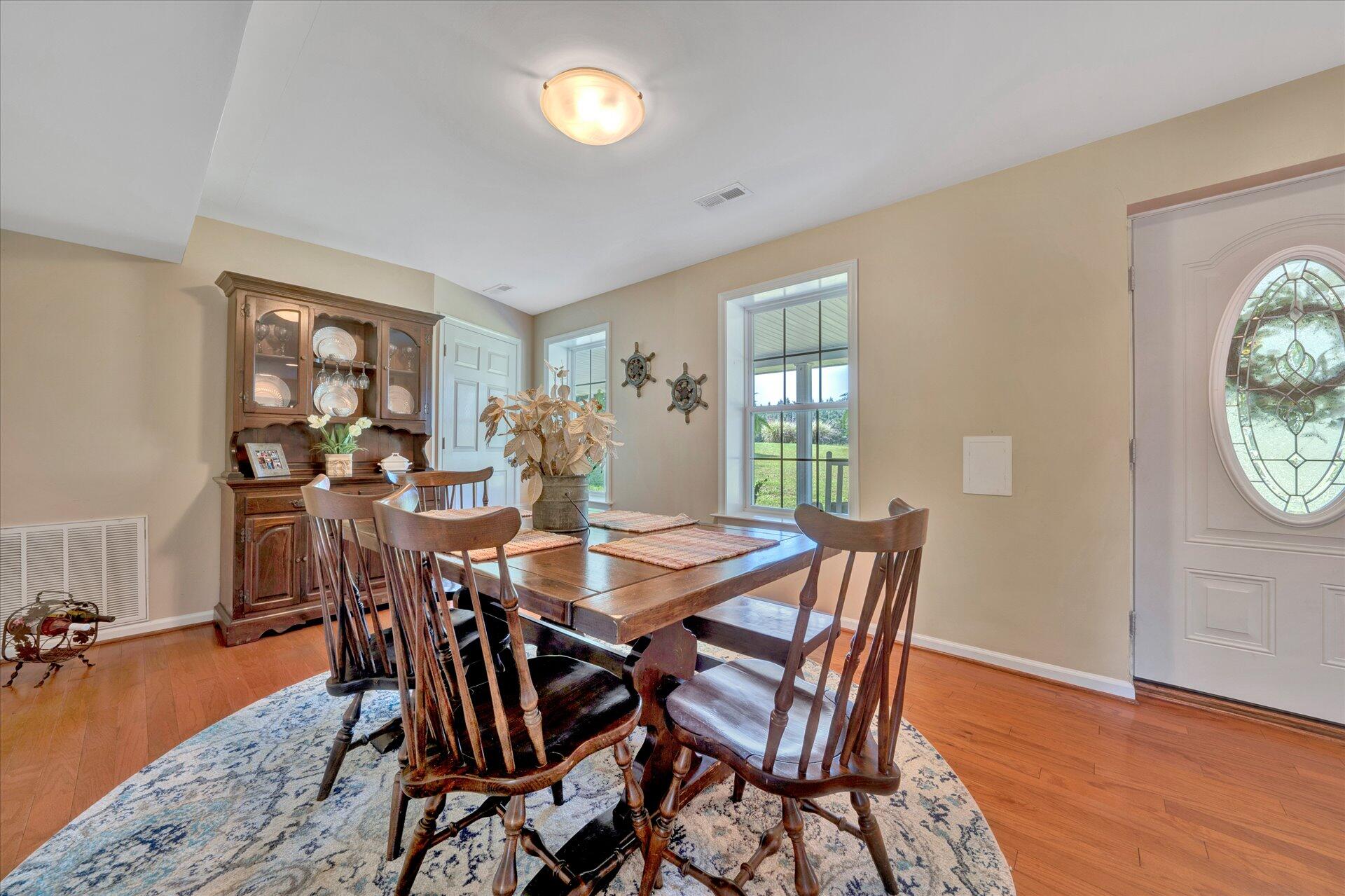 1348 Merriman Way Road Moneta, VA 24121 - Photo 7 of 47 07-DSC00064