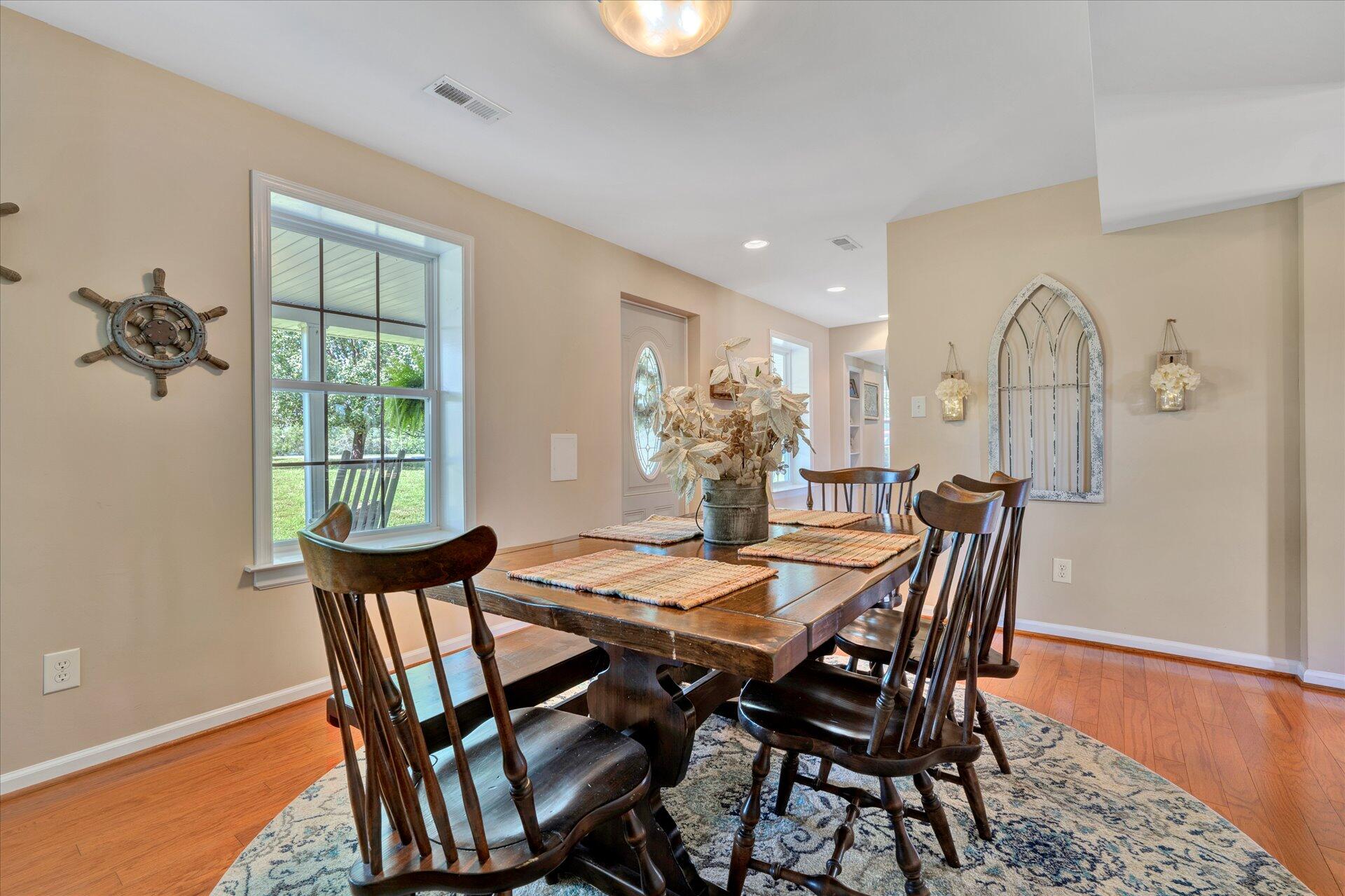 1348 Merriman Way Road Moneta, VA 24121 - Photo 8 of 47 08-DSC00067